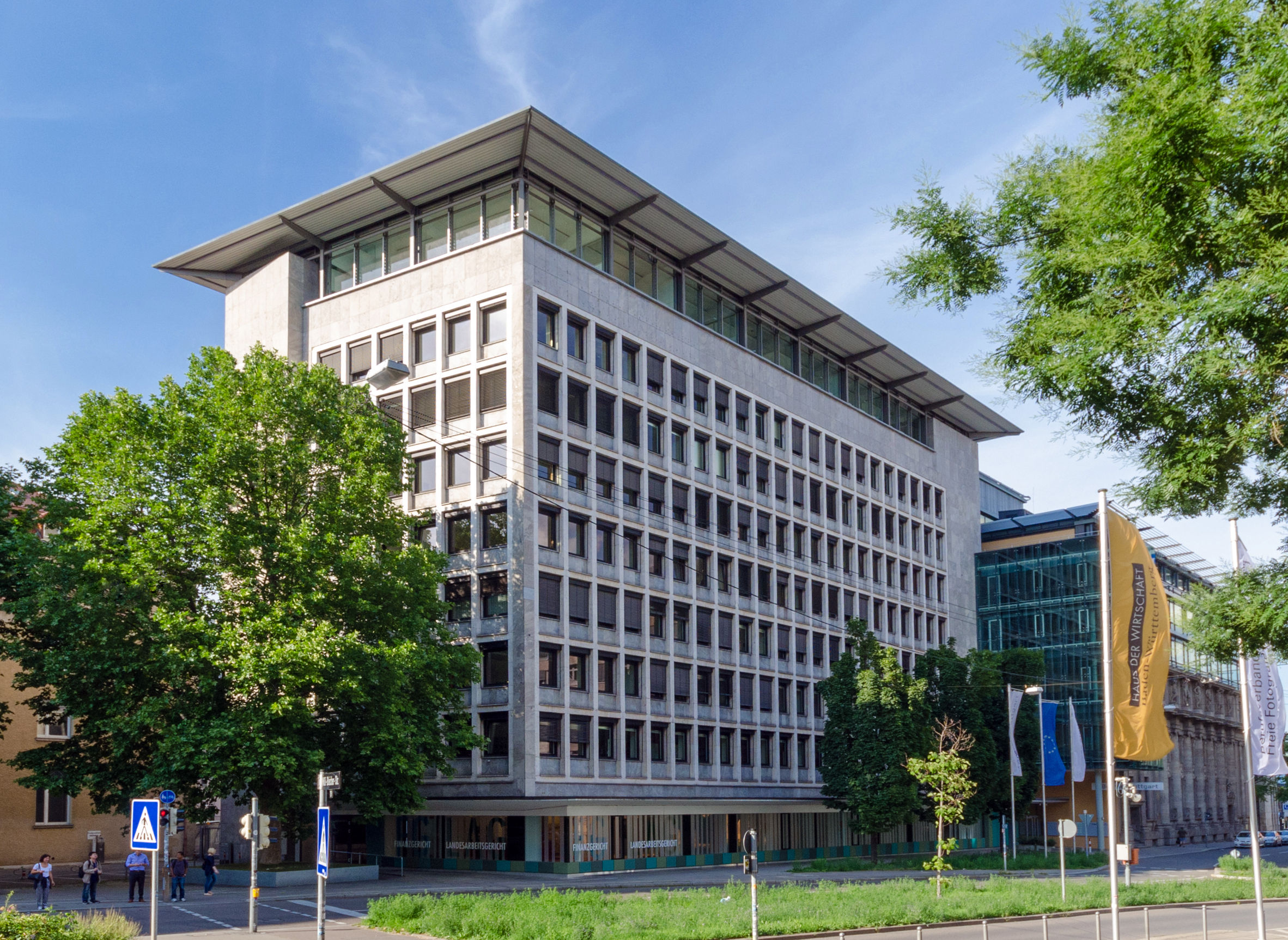 Das Bild zeigt das Landesarbeitsgericht Baden-Württemberg - Kammern Stuttgart
