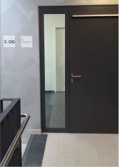 Foto des Einganges im 3. OG der Kammern Aalen des Arbeitsgerichts Stuttgart 